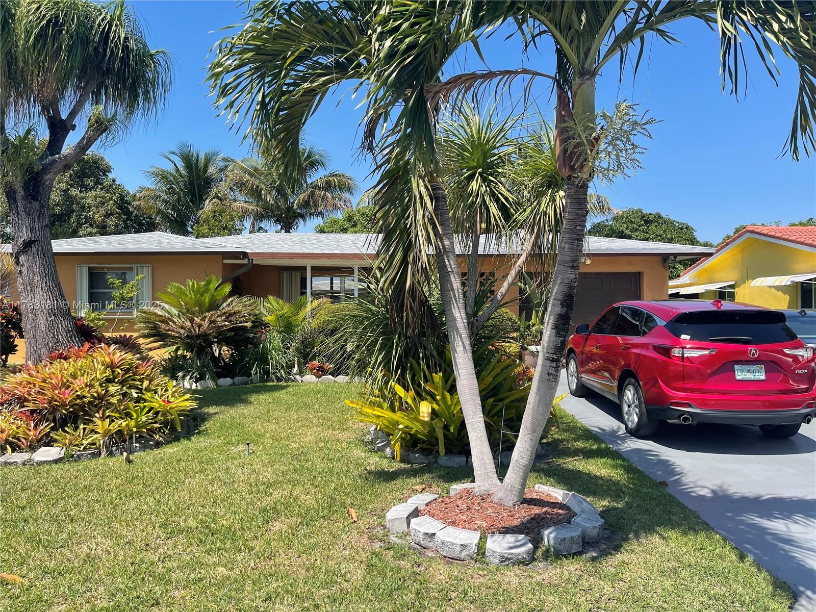 5303 NW 50th Ave