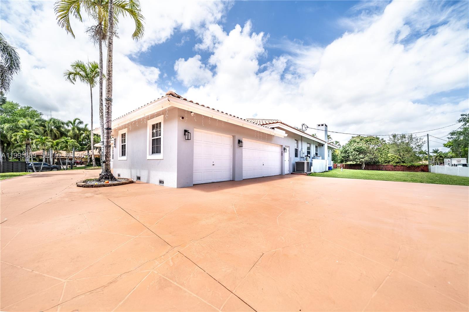 SEHATA PLAT - Residential