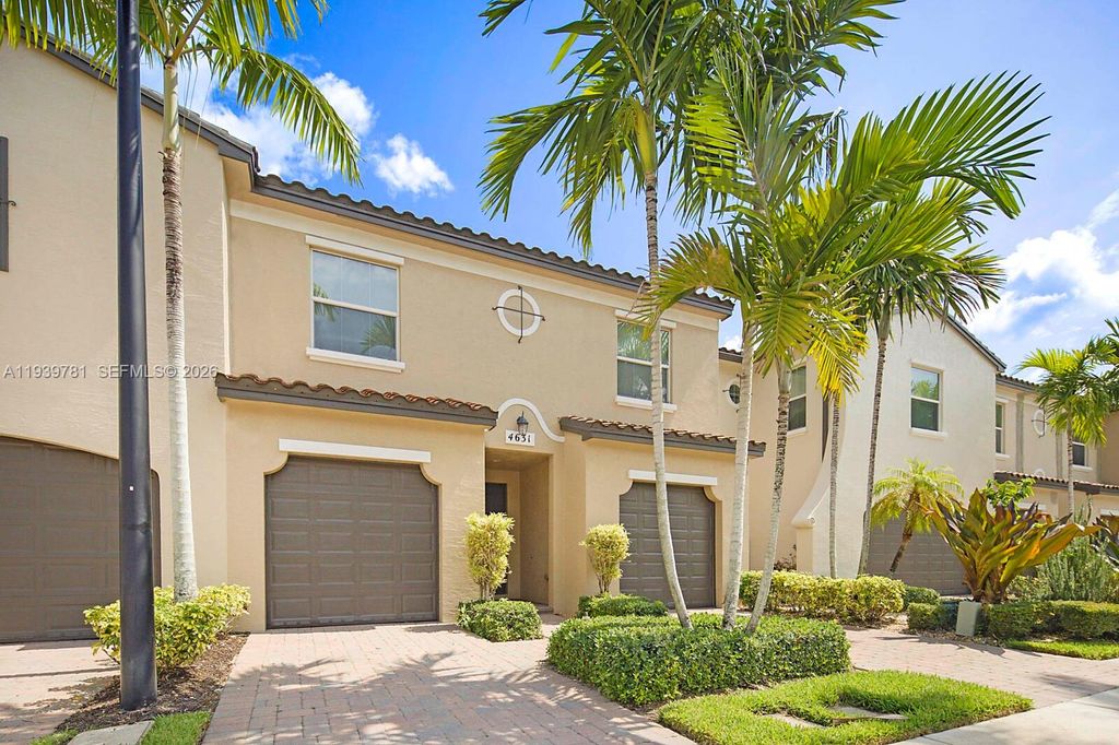 Photo of 4631 Mediterranean Cir, Palm Beach Gardens, FL 33418 (MLS # A11939781)
