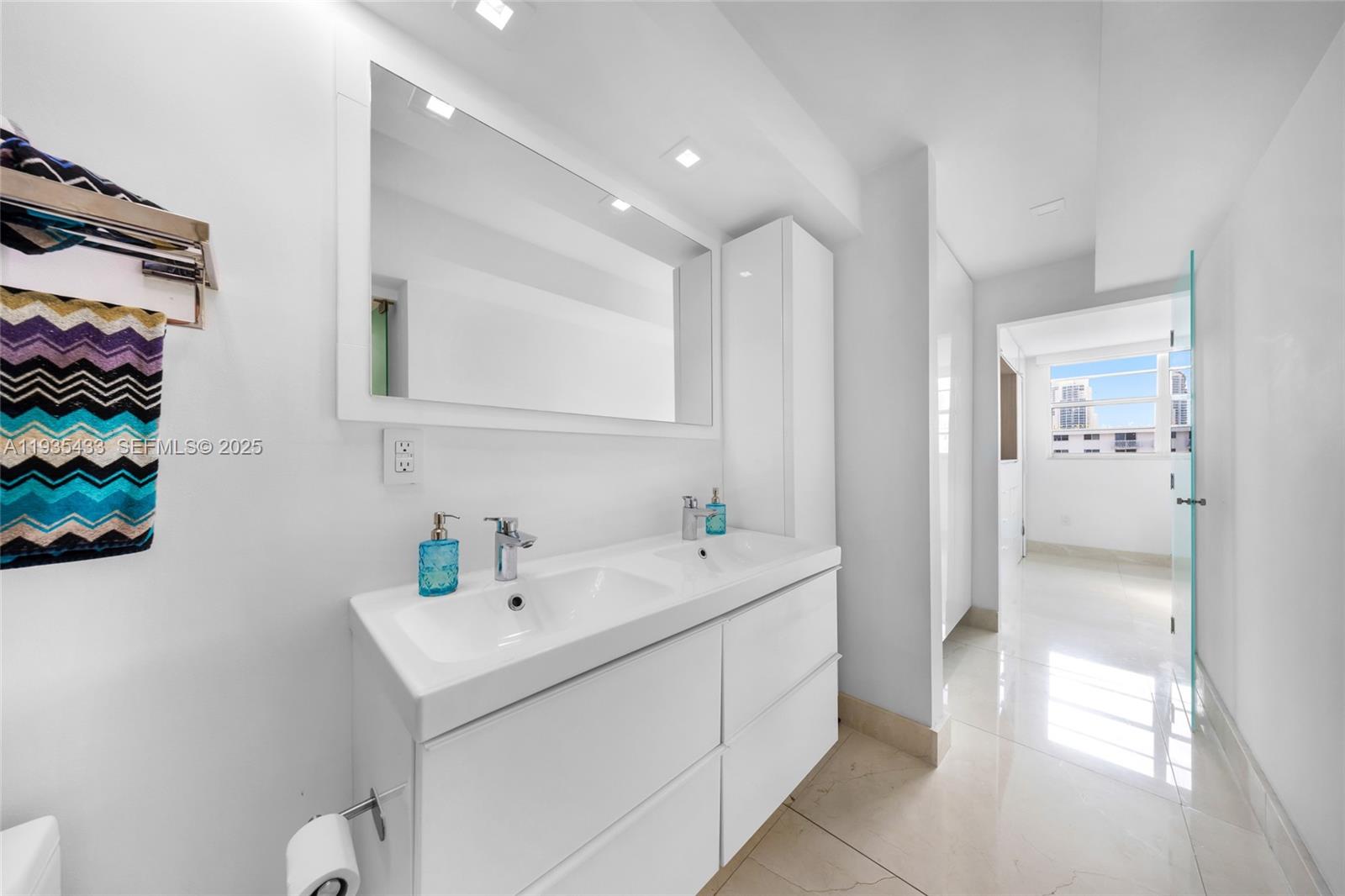 ROYAL ATLANTIC CONDO - Residential