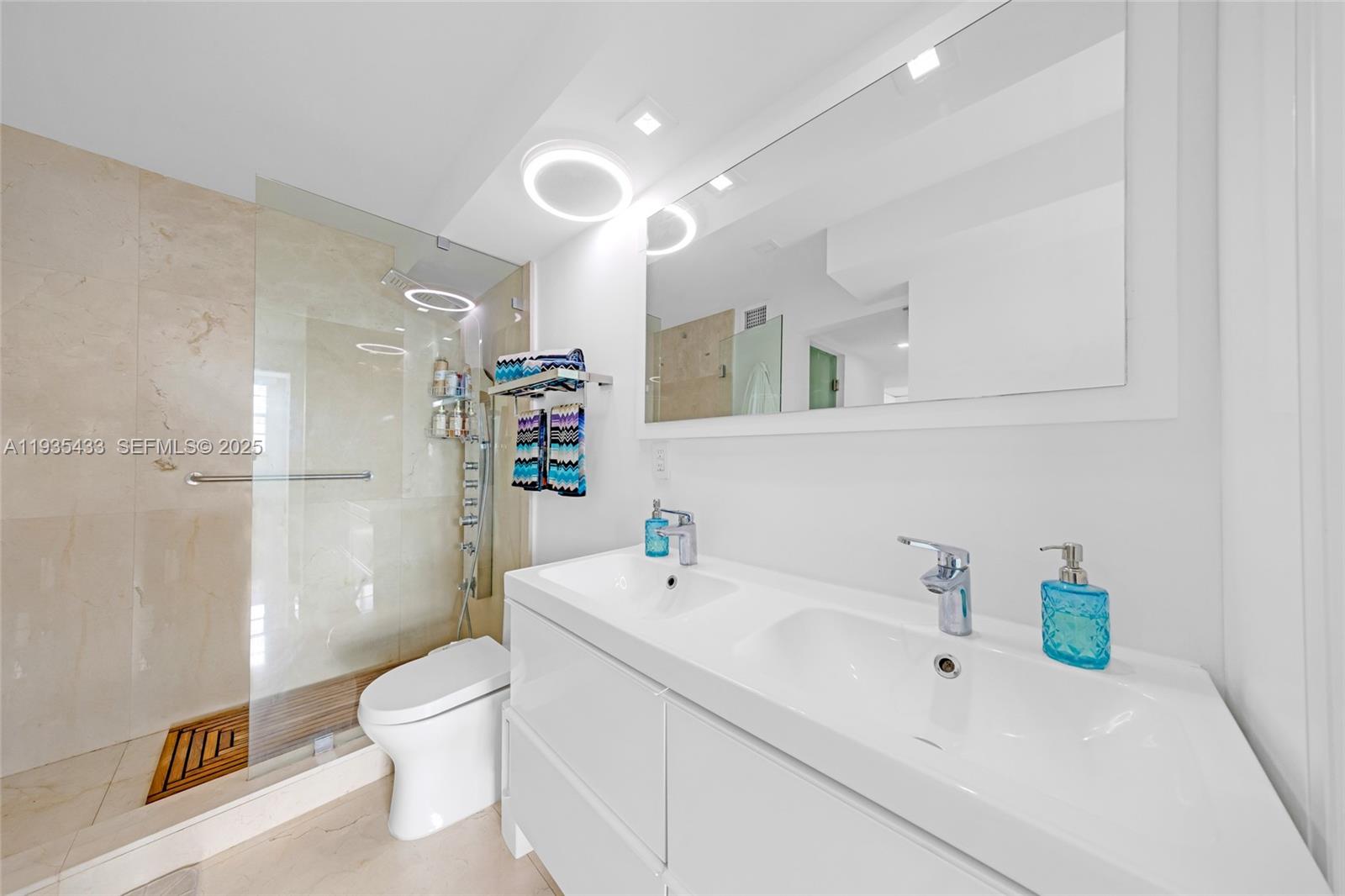 ROYAL ATLANTIC CONDO - Residential