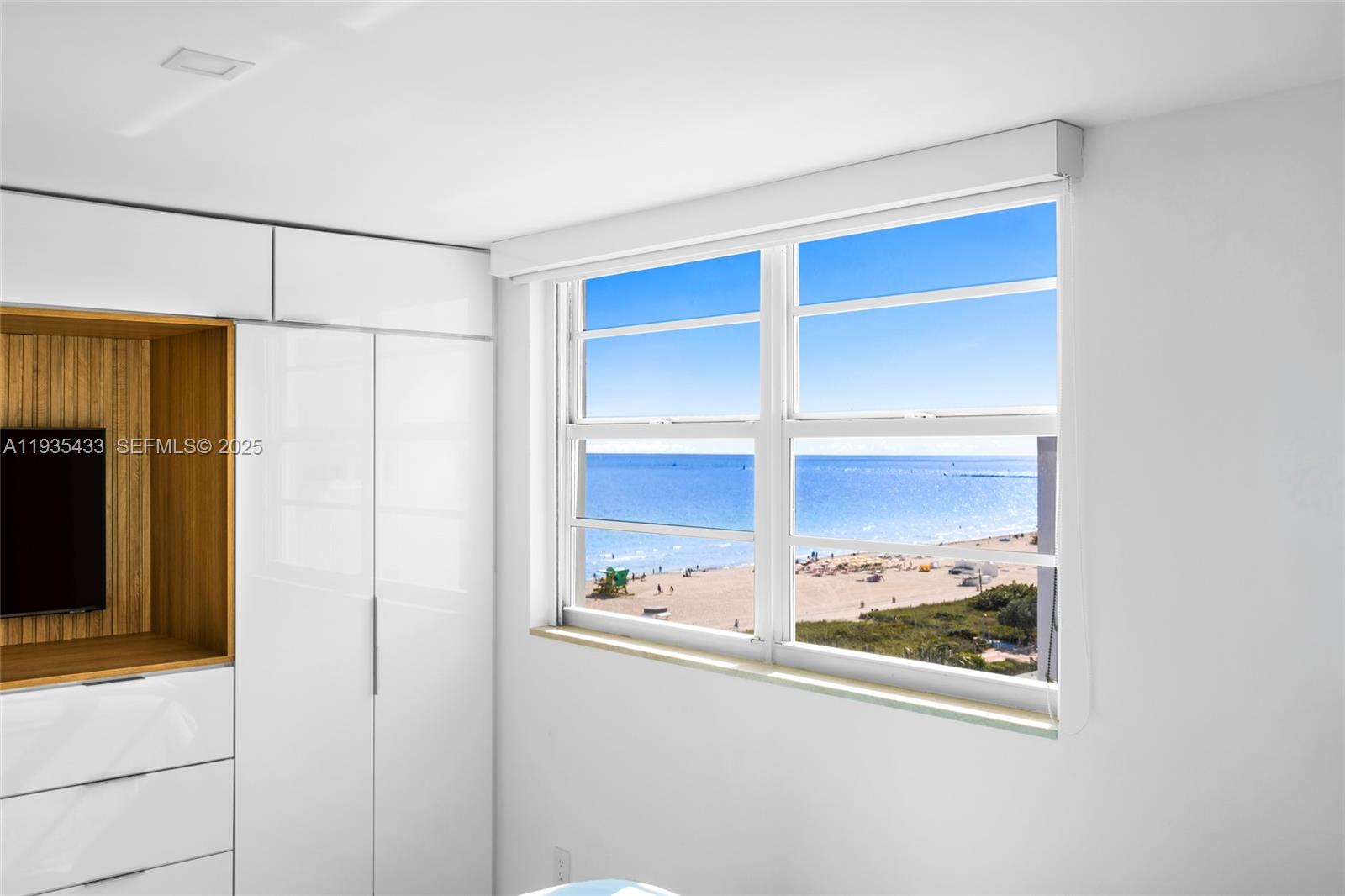 ROYAL ATLANTIC CONDO - Residential