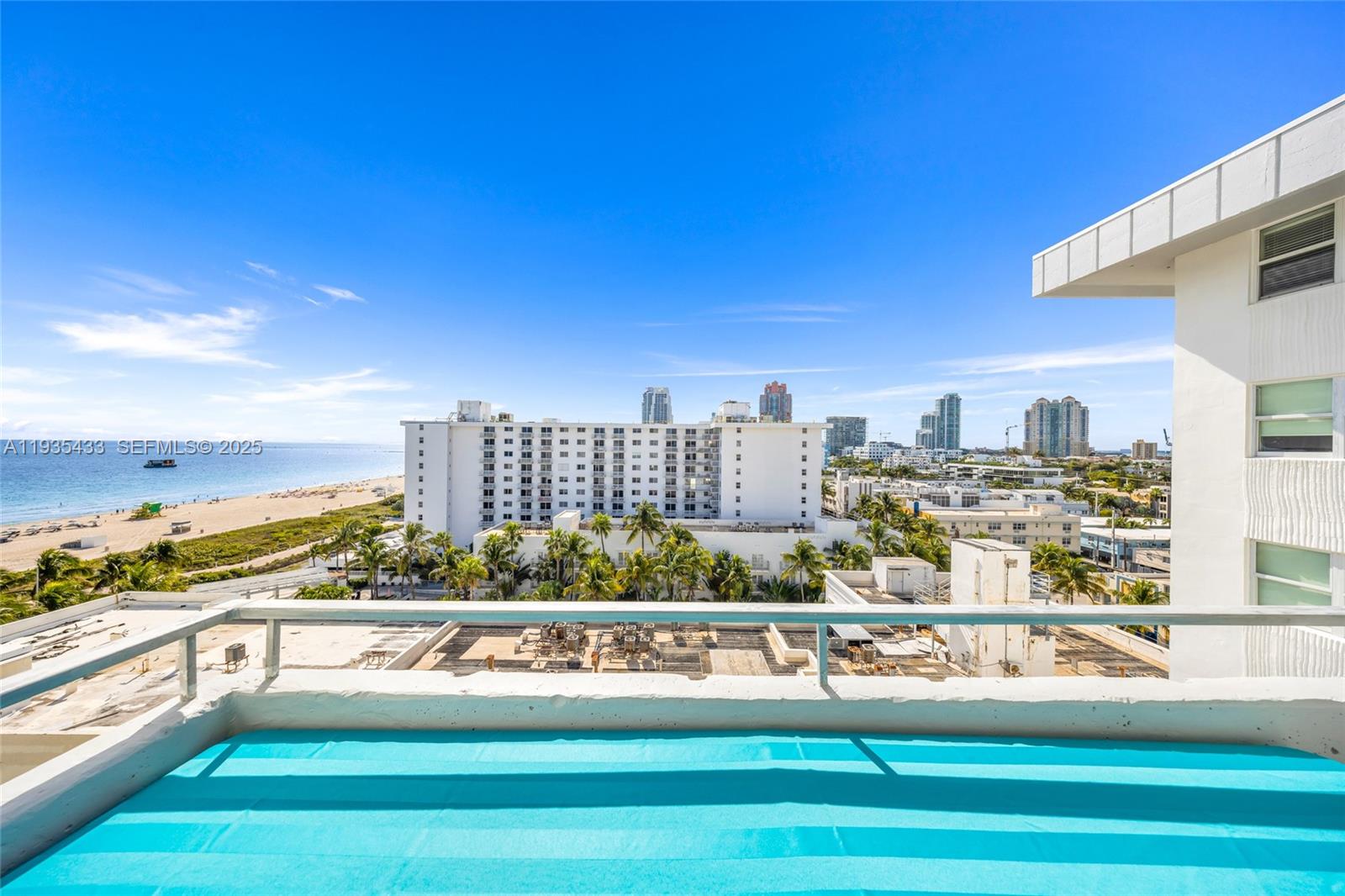 465 Ocean Dr 1008