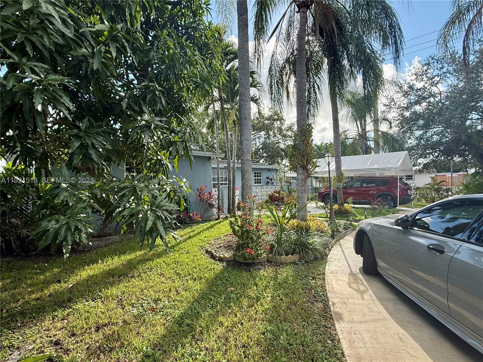 PALM SPRINGS NORTH SEC D - Residential