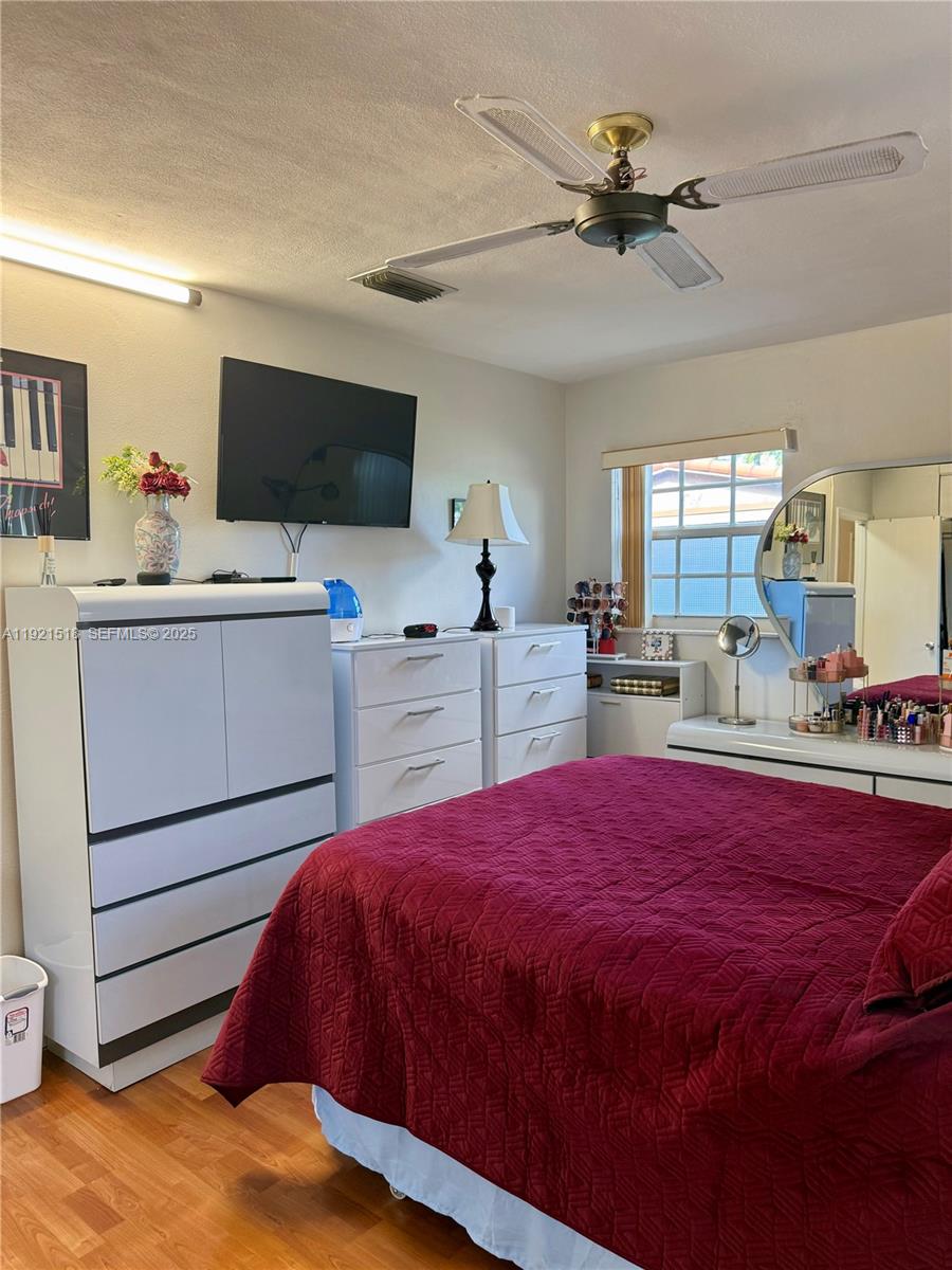 PALM SPRINGS NORTH SEC D - Residential