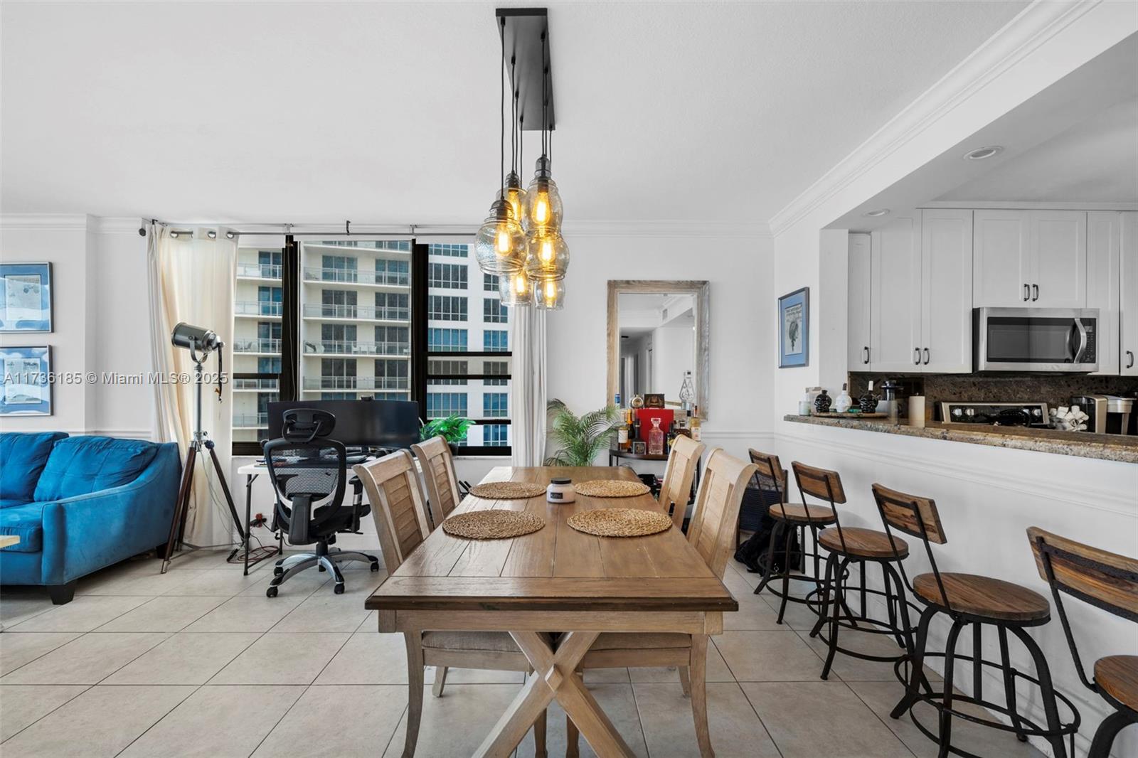 ALEXANDER TOWERS CONDO - Residential Lease