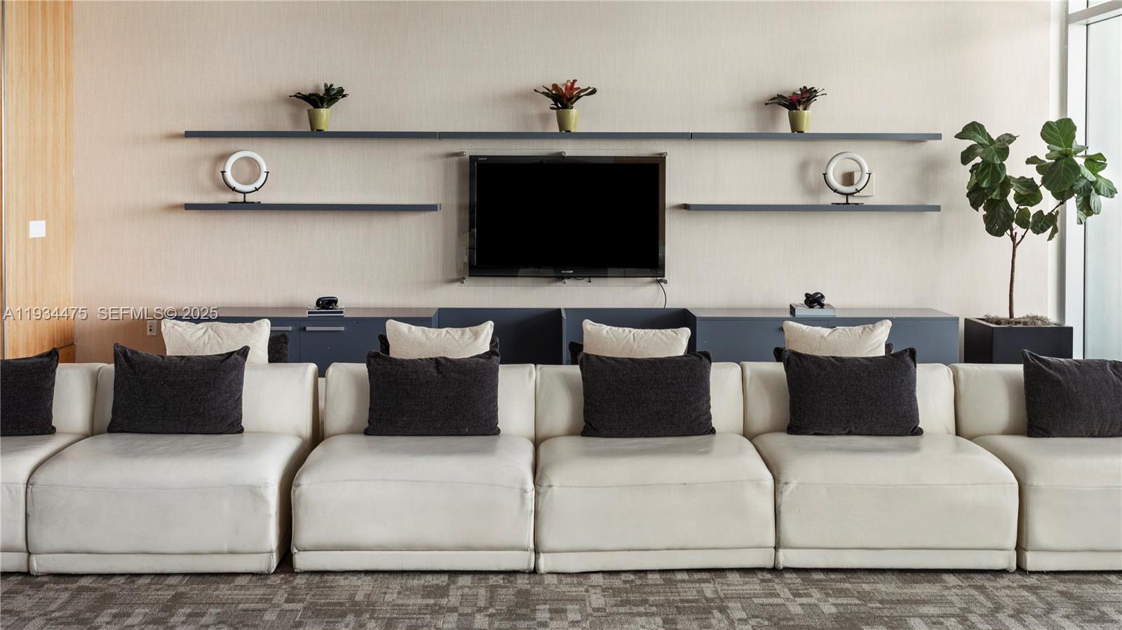 JADE RESIDENCES AT BRICKE - Residential