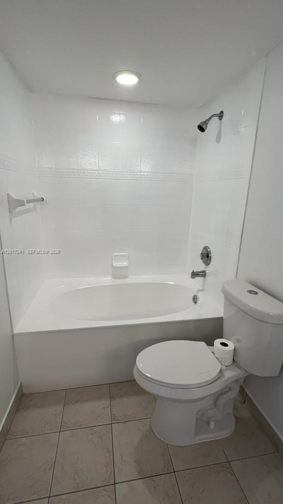 SHERIDAN BEACH CLUB CONDO - Residential Lease