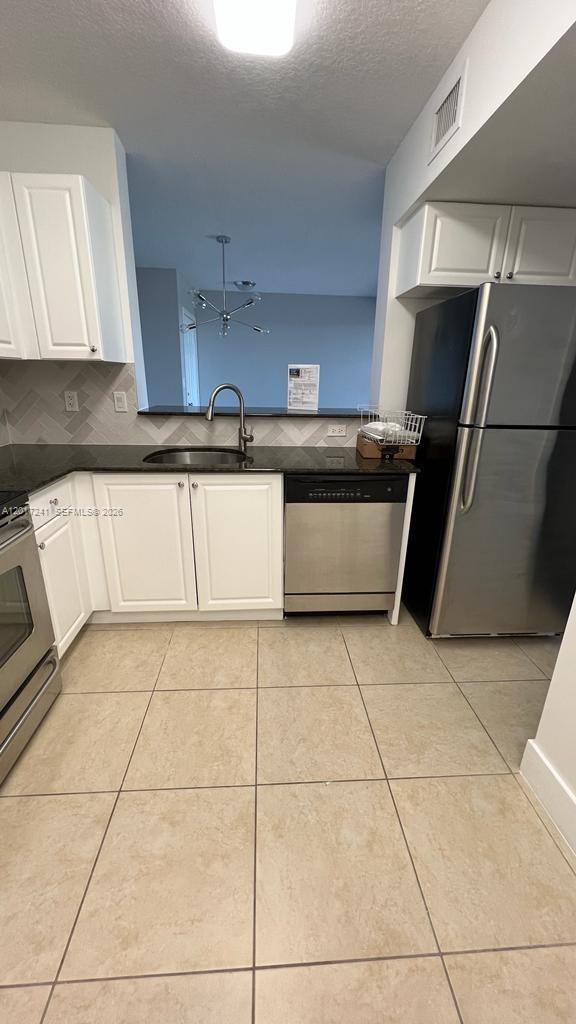 SHERIDAN BEACH CLUB CONDO - Residential Lease