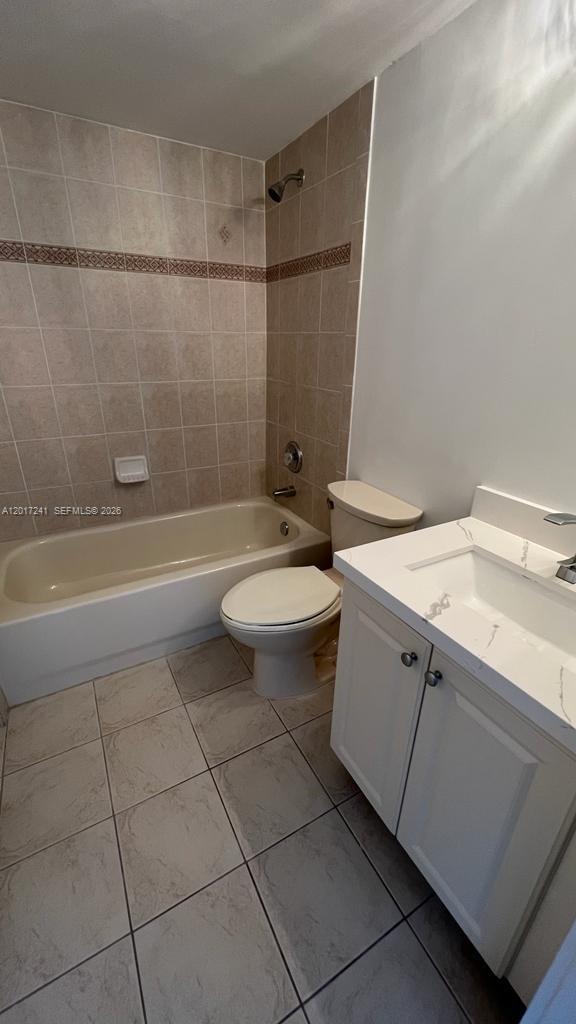 SHERIDAN BEACH CLUB CONDO - Residential Lease