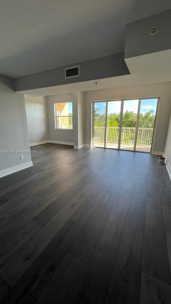 SHERIDAN BEACH CLUB CONDO - Residential Lease