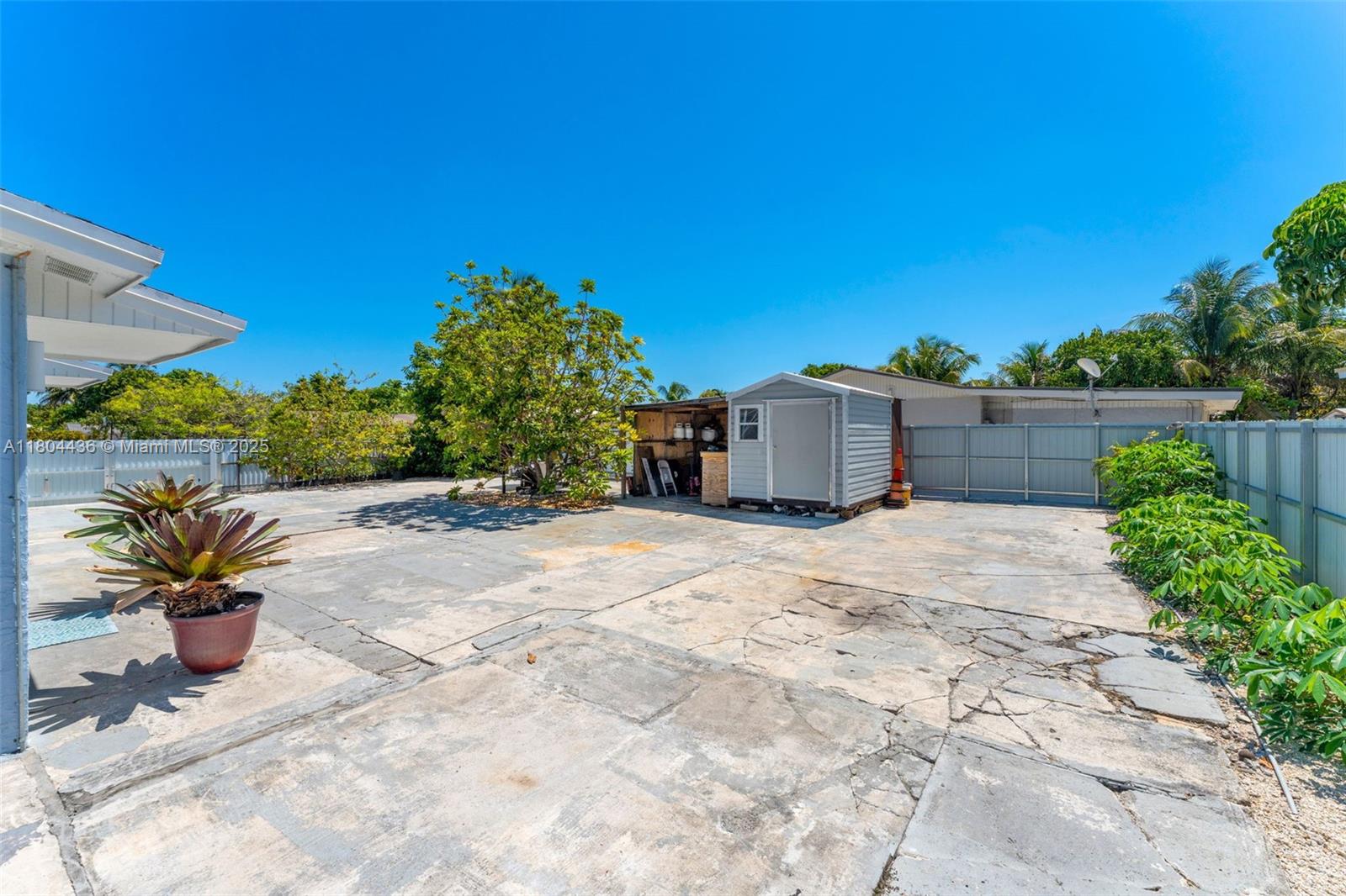 21 CENTURY HOMES 1 SEC - Residential