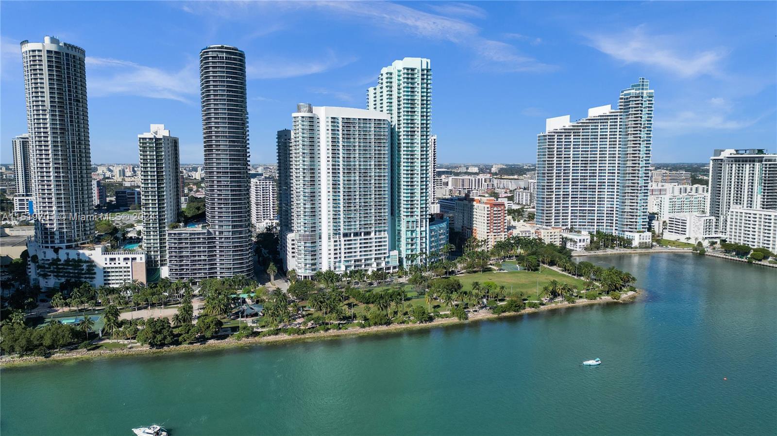 1800 CLUB CONDO - Residential Lease