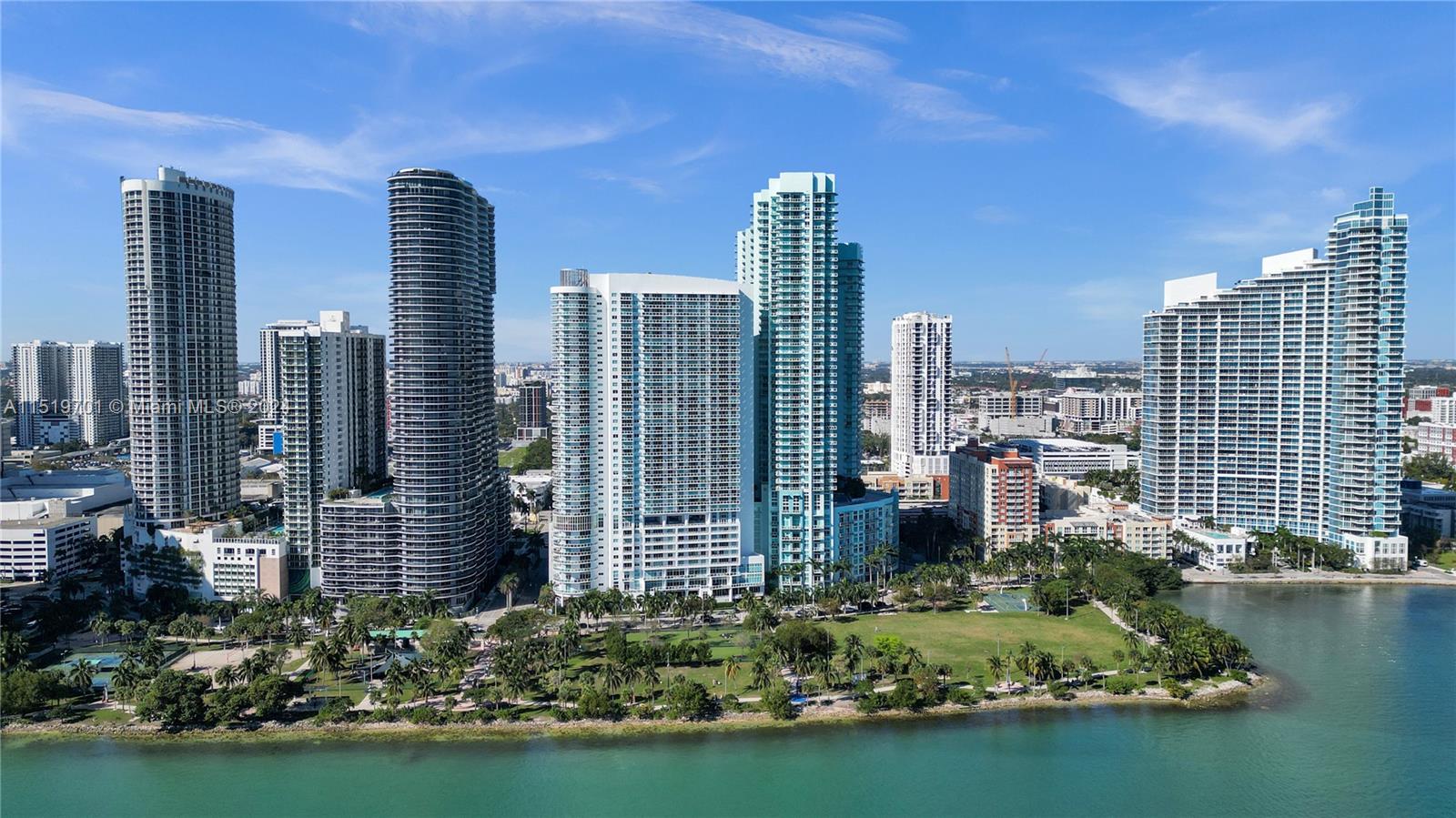 1800 CLUB CONDO - Residential Lease