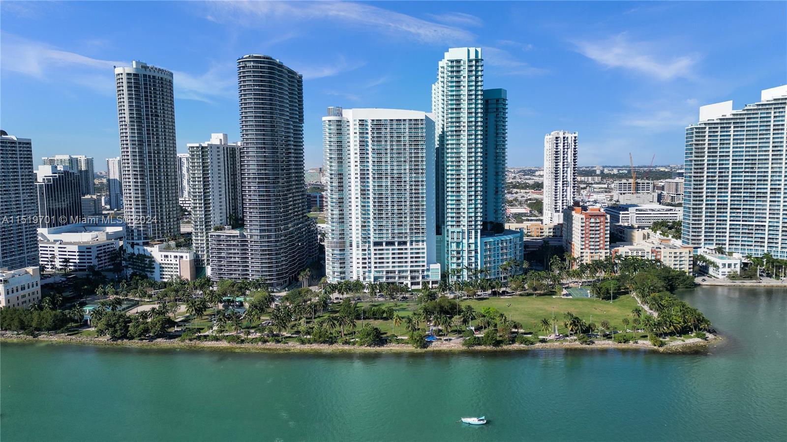 1800 CLUB CONDO - Residential Lease