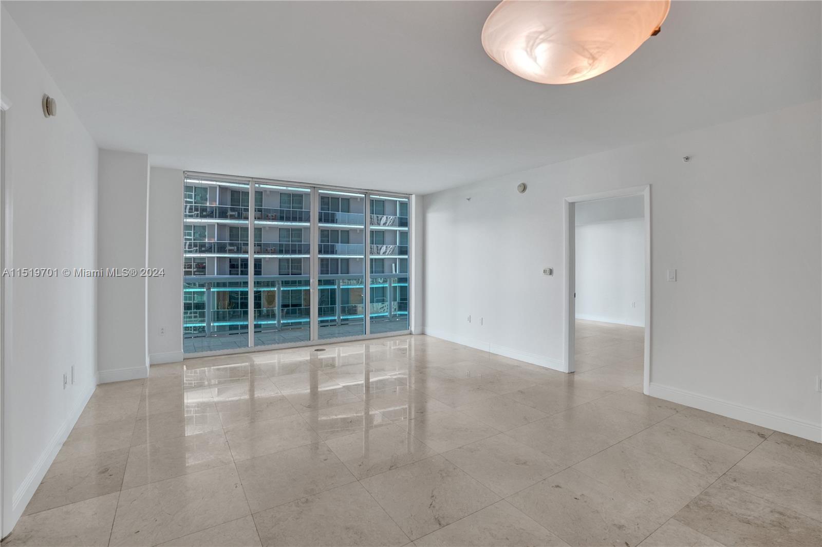 1800 CLUB CONDO - Residential Lease
