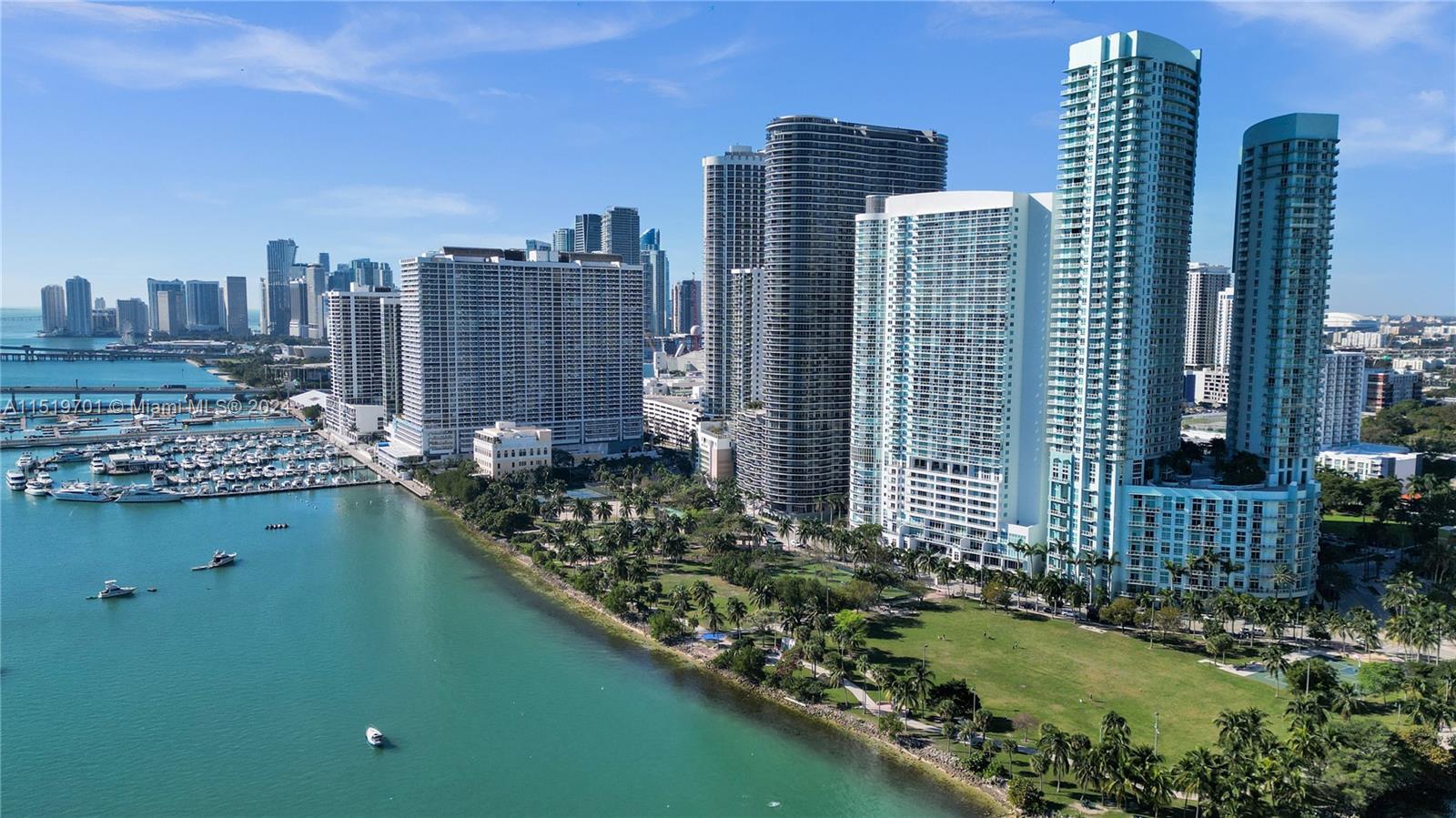 1800 CLUB CONDO - Residential Lease