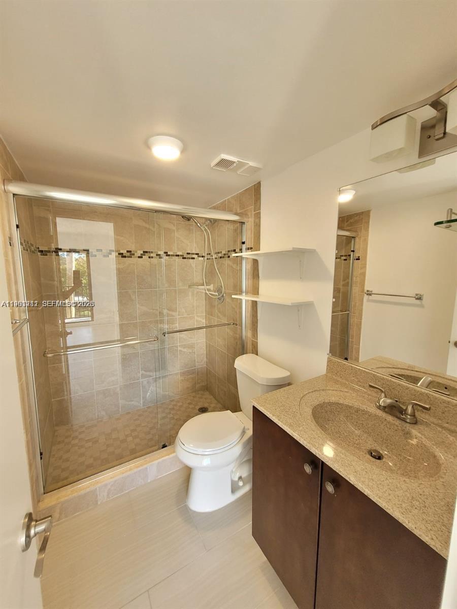 TARA GARDENS 1 CONDO - Residential Lease