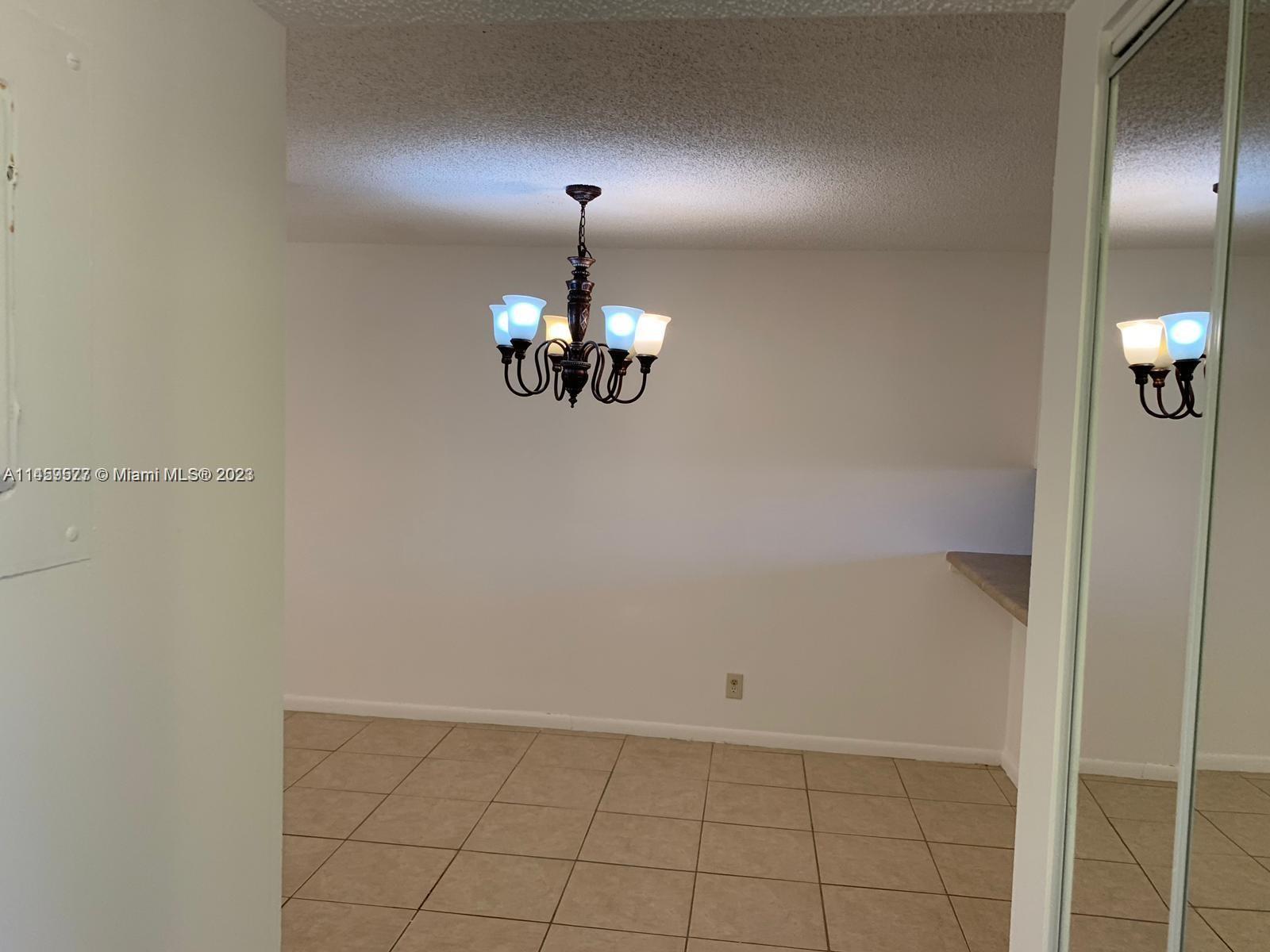 LAKESHORE AT UNIVERSITY P - Residential Lease