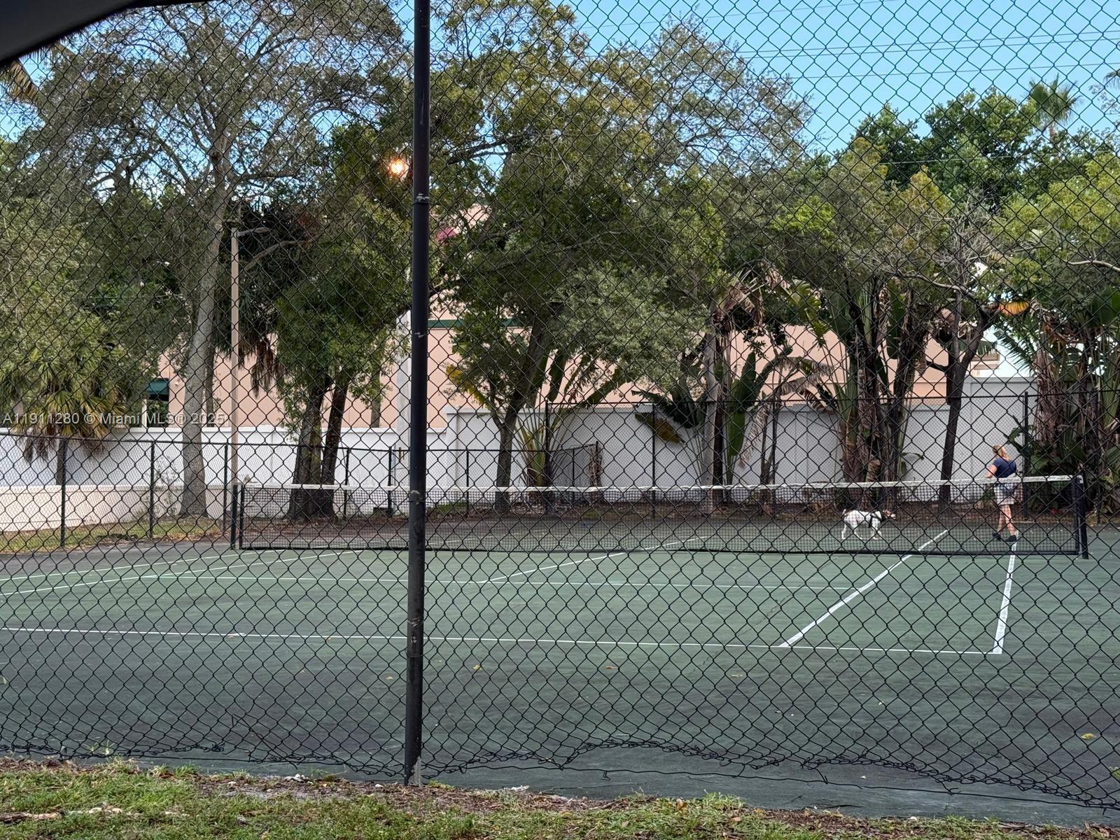 MARINA OAKS CONDO - Residential Lease