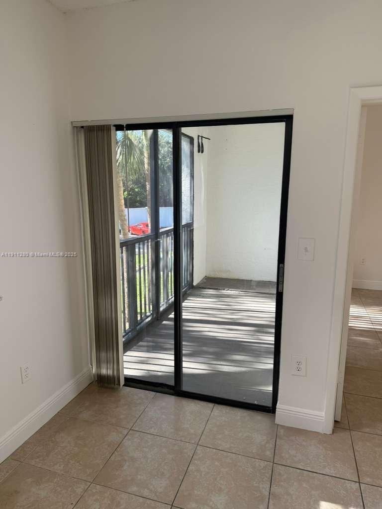 MARINA OAKS CONDO - Residential Lease