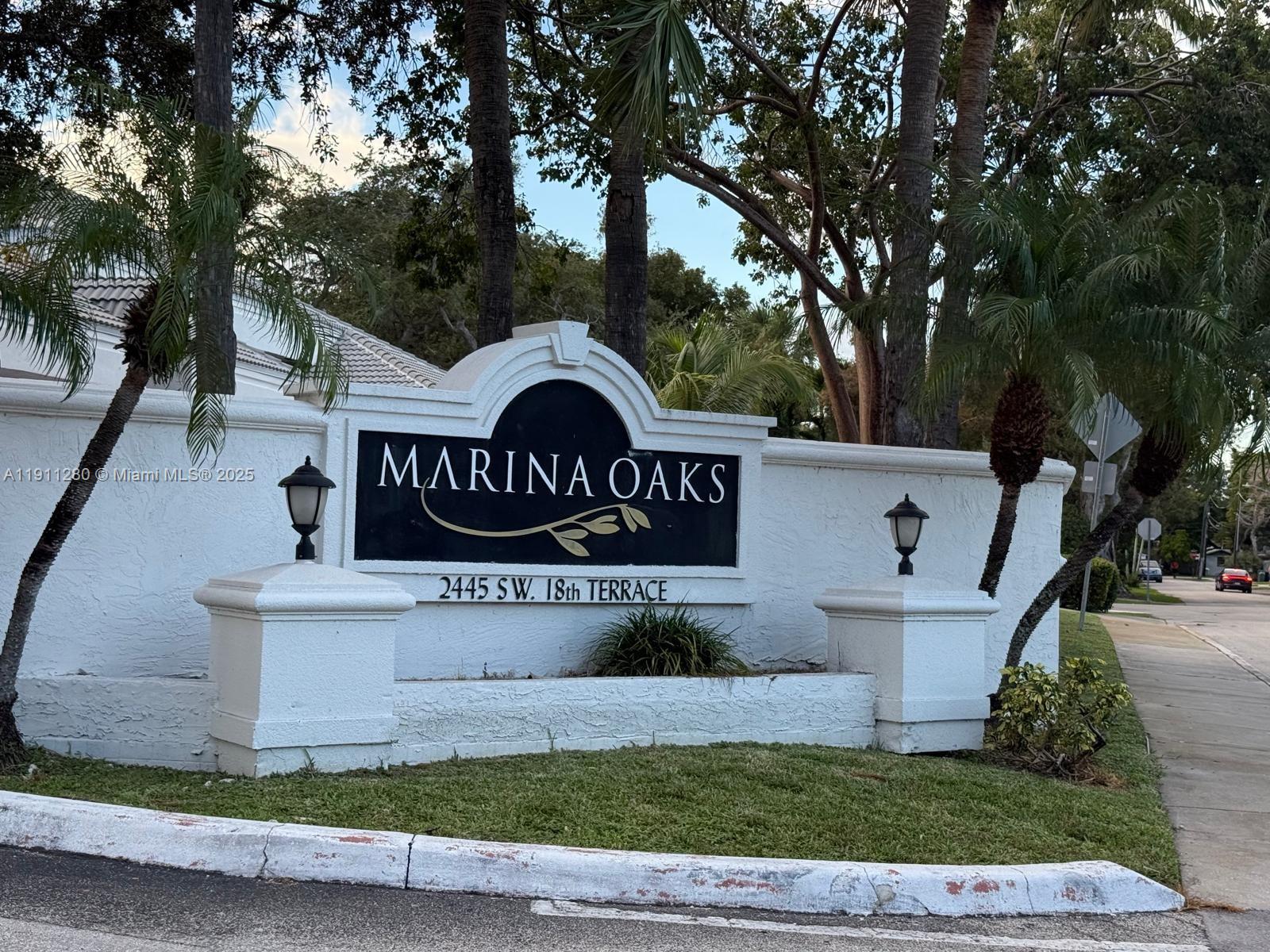 MARINA OAKS CONDO - Residential Lease