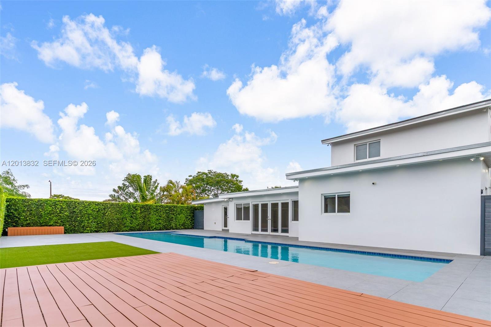 SOUTHERN ESTATES 14TH ADD - Residential