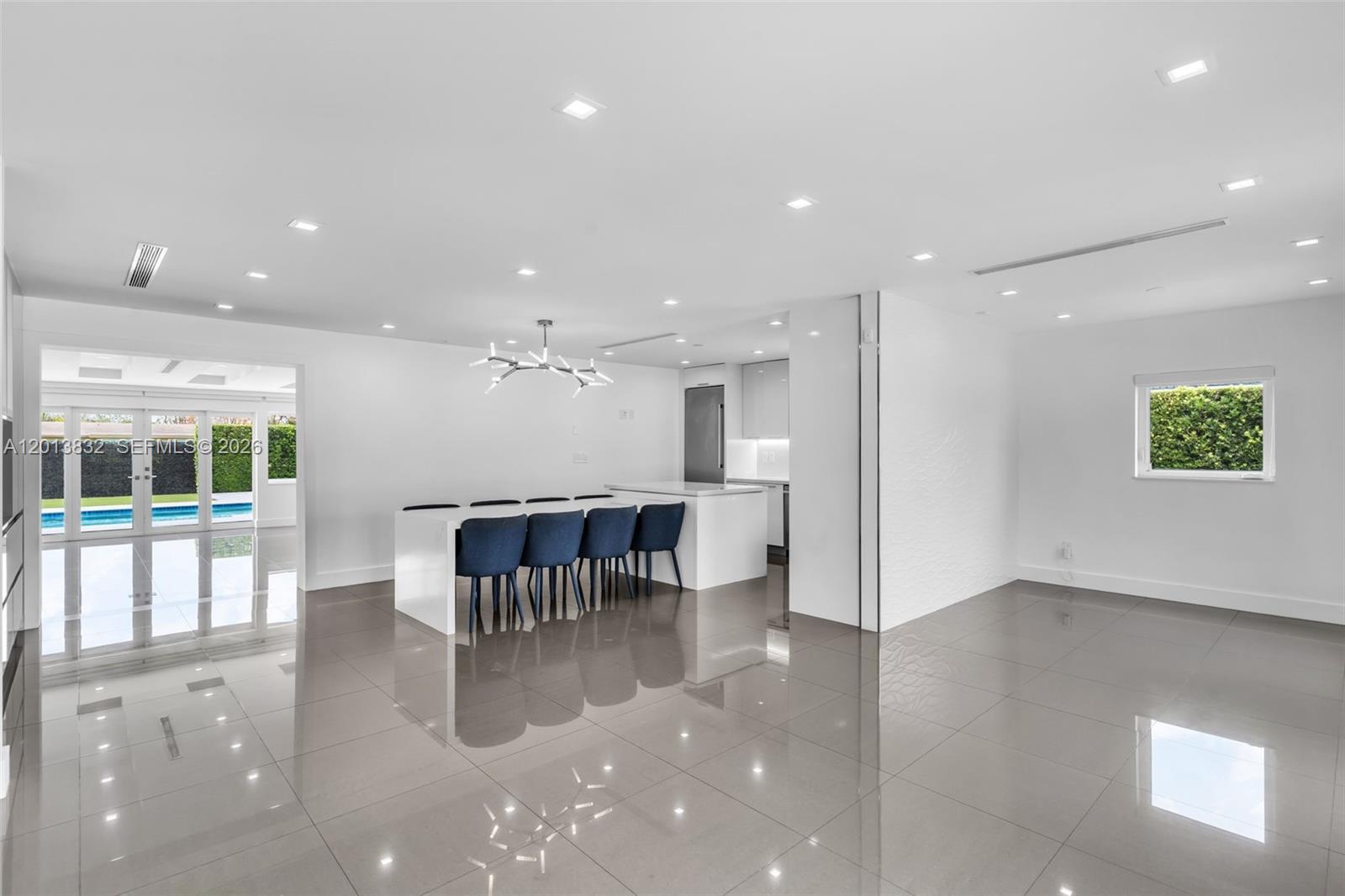 SOUTHERN ESTATES 14TH ADD - Residential