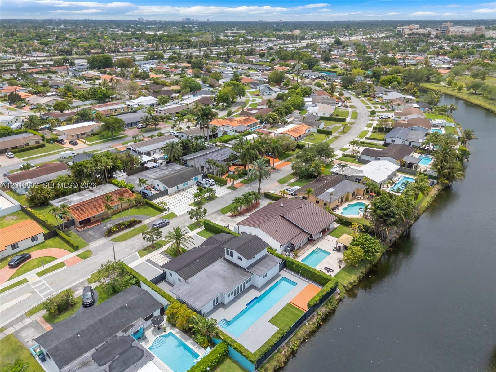 SOUTHERN ESTATES 14TH ADD - Residential