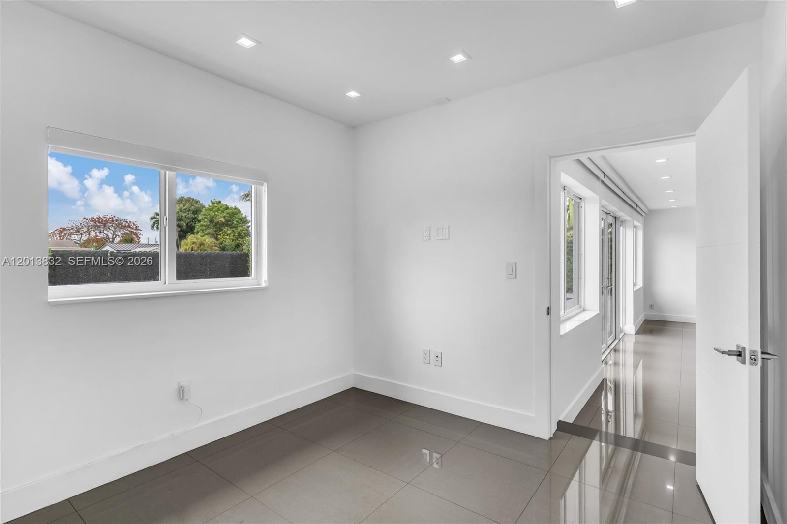 SOUTHERN ESTATES 14TH ADD - Residential