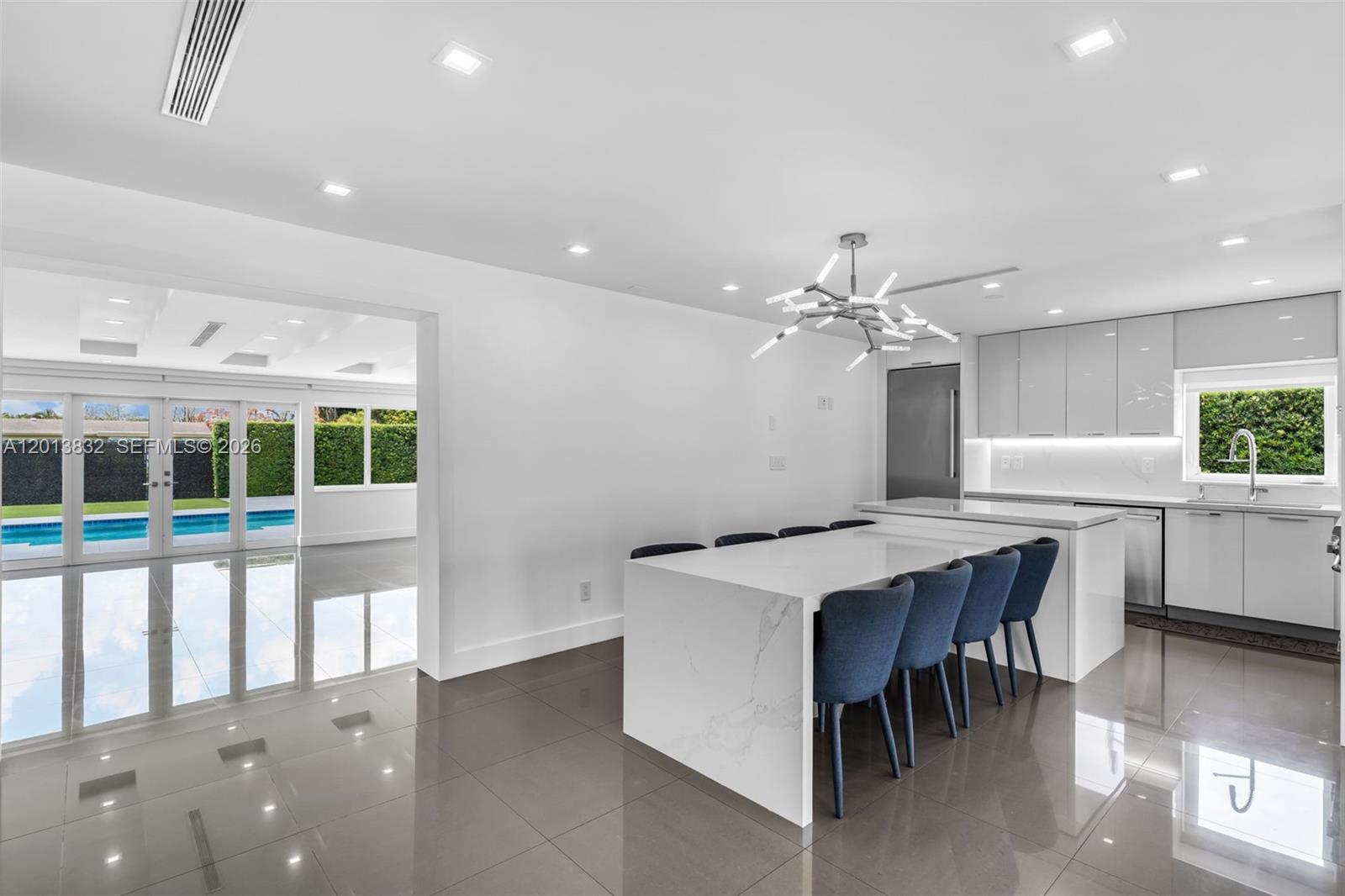 SOUTHERN ESTATES 14TH ADD - Residential
