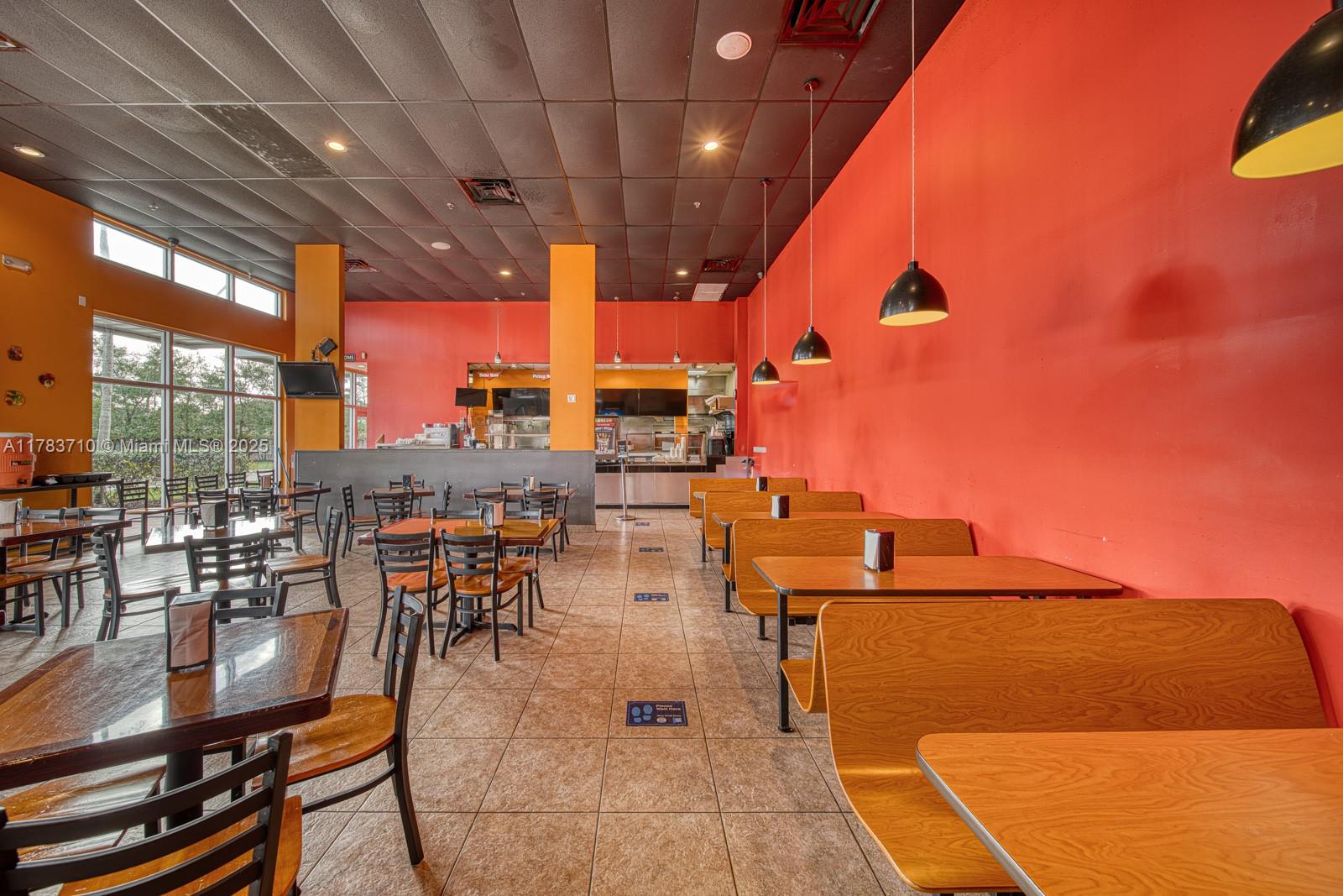 Established Chicken Grill Restaurant In Prime Hialeah Gardens Location