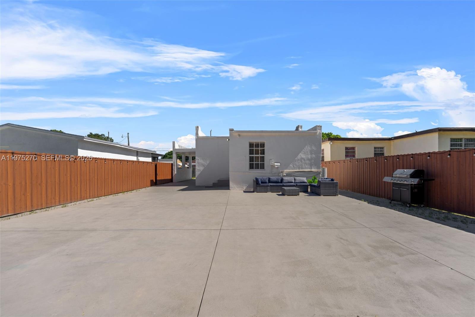 HIALEAH HEIGHTS - Residential