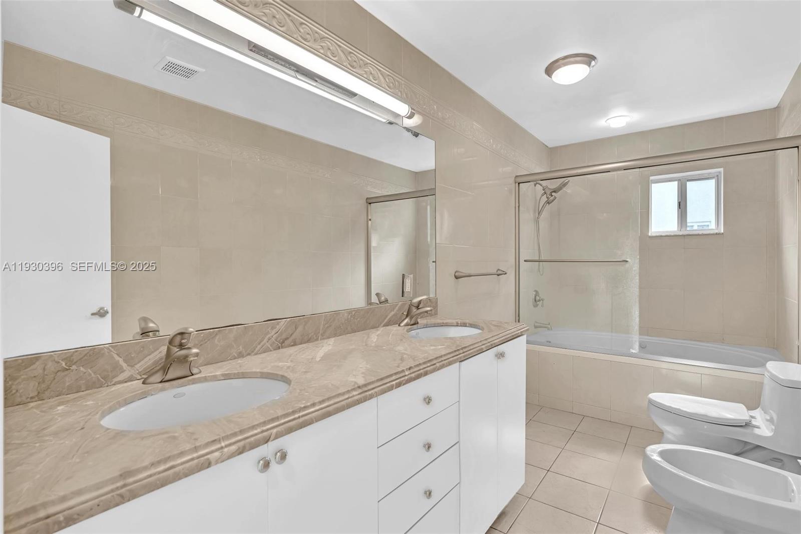 BAY HARBOR ISLAND - Residential Lease