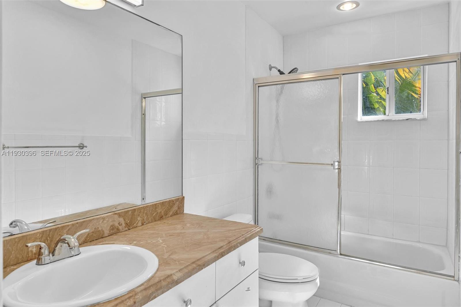 BAY HARBOR ISLAND - Residential Lease