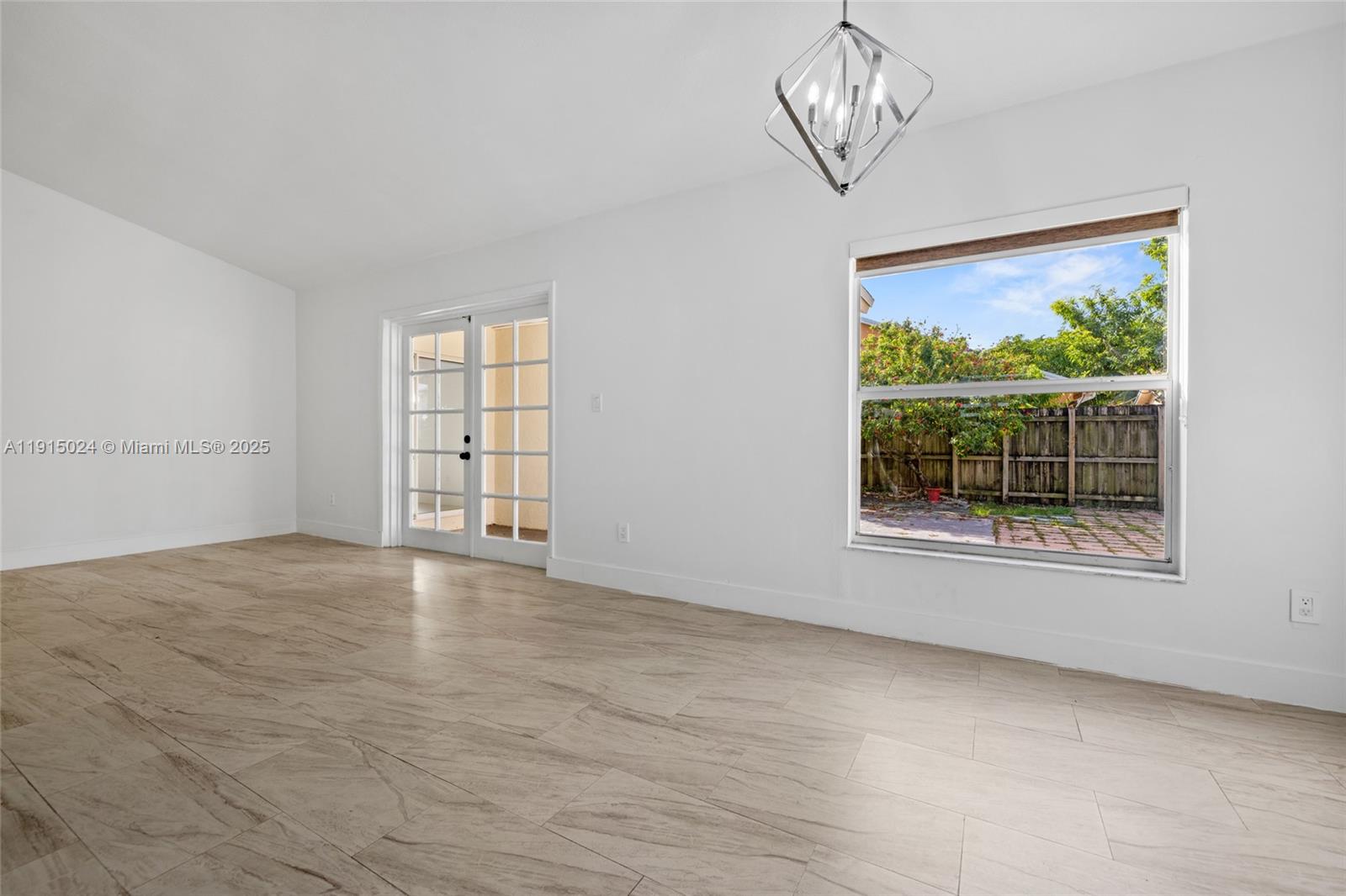 PRINCETONIAN BY THE PARK - Residential