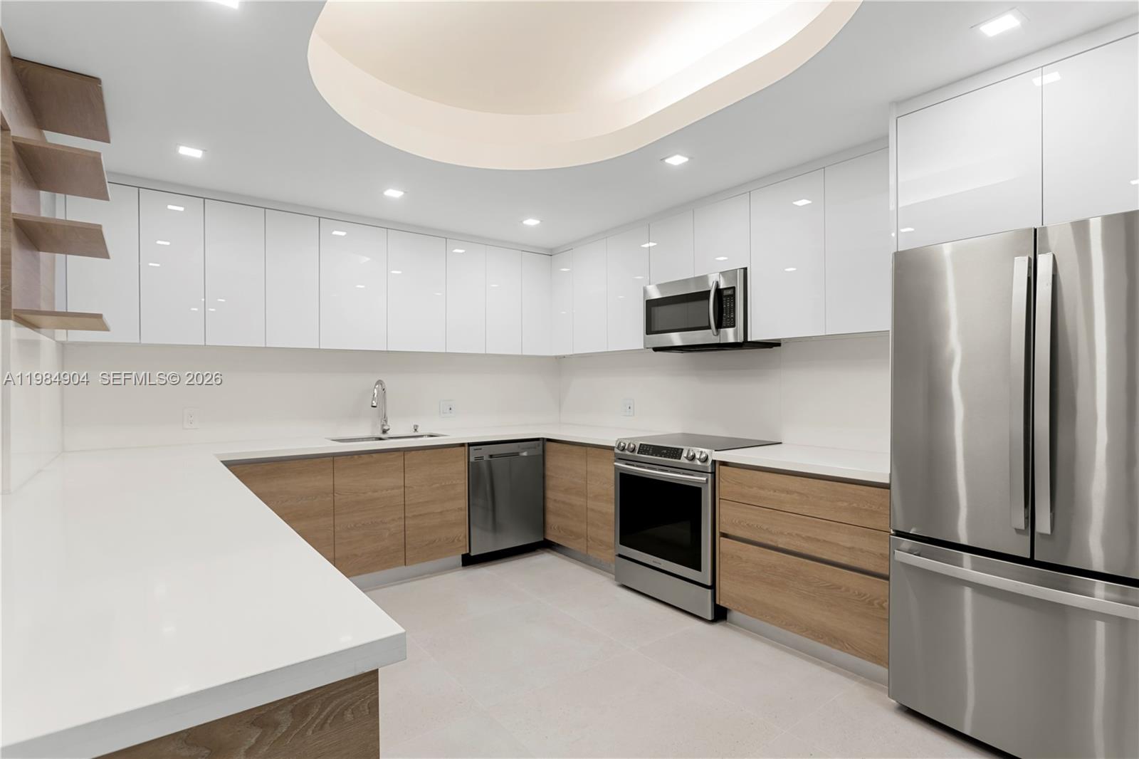 ONE THOUSAND VENETIAN WAY - Residential Lease