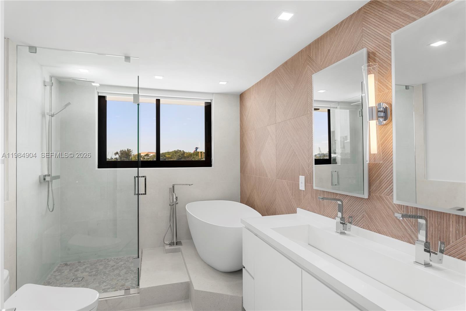 ONE THOUSAND VENETIAN WAY - Residential Lease