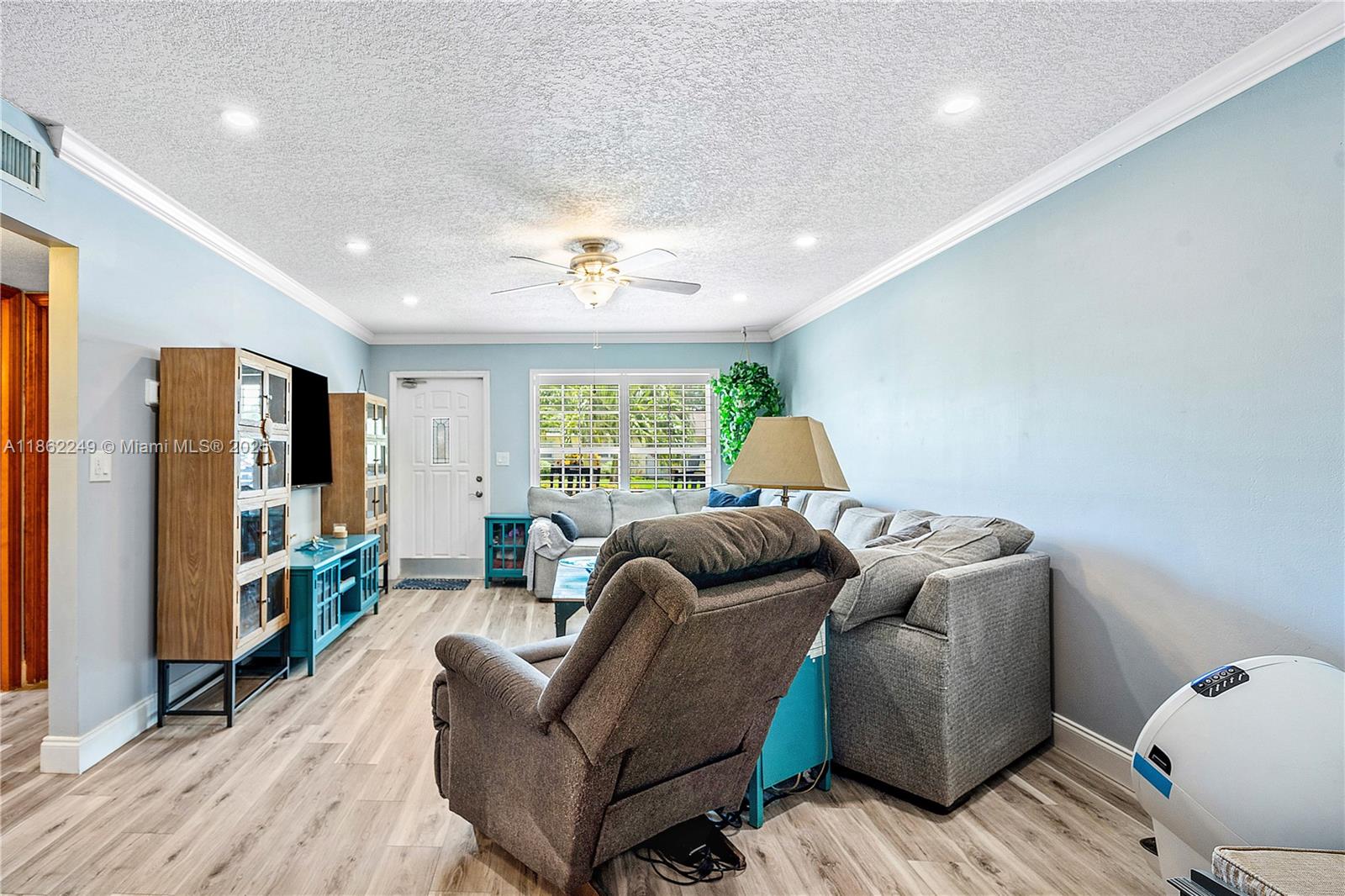 PALM-AIRE VILLAGE 2ND SEC - Residential