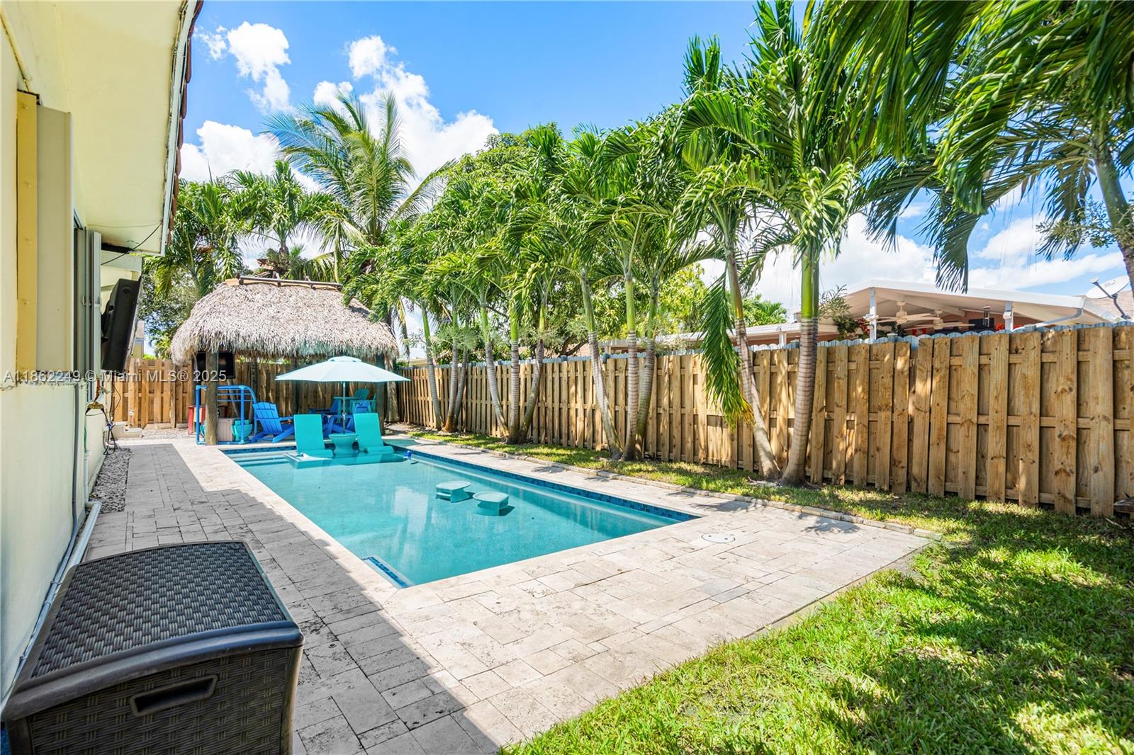 PALM-AIRE VILLAGE 2ND SEC - Residential