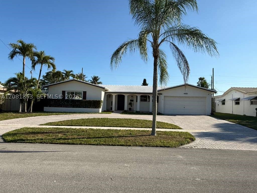 4450 NW 9th St