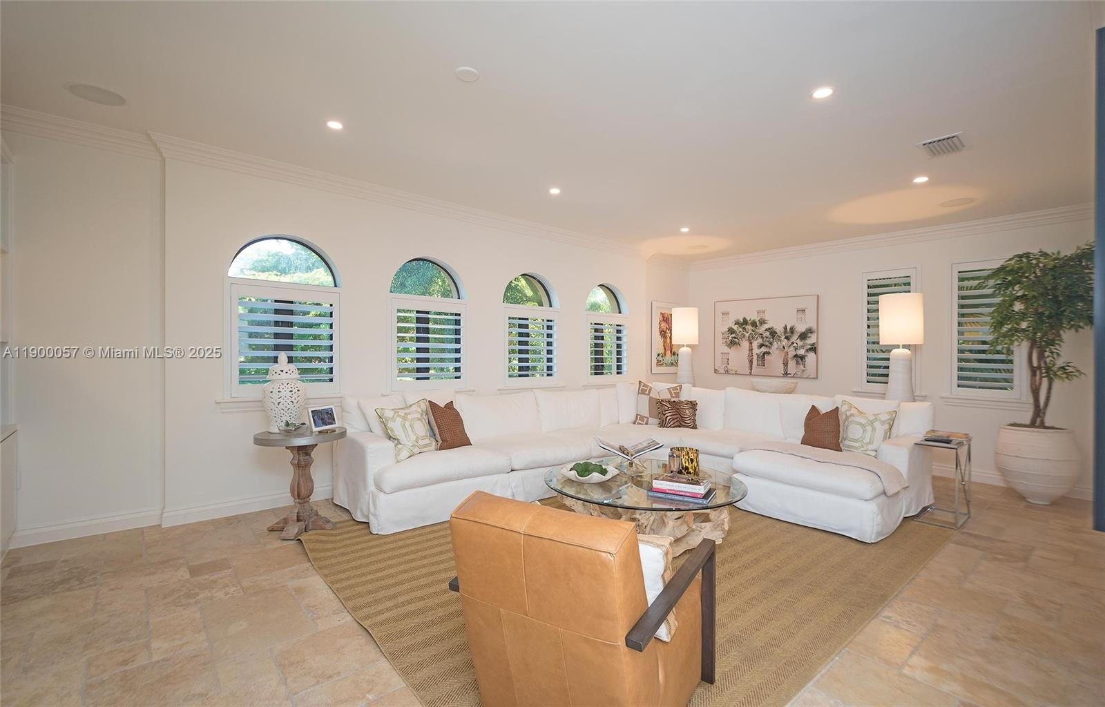 PORTO VECCHIO AT PARADISE - Residential