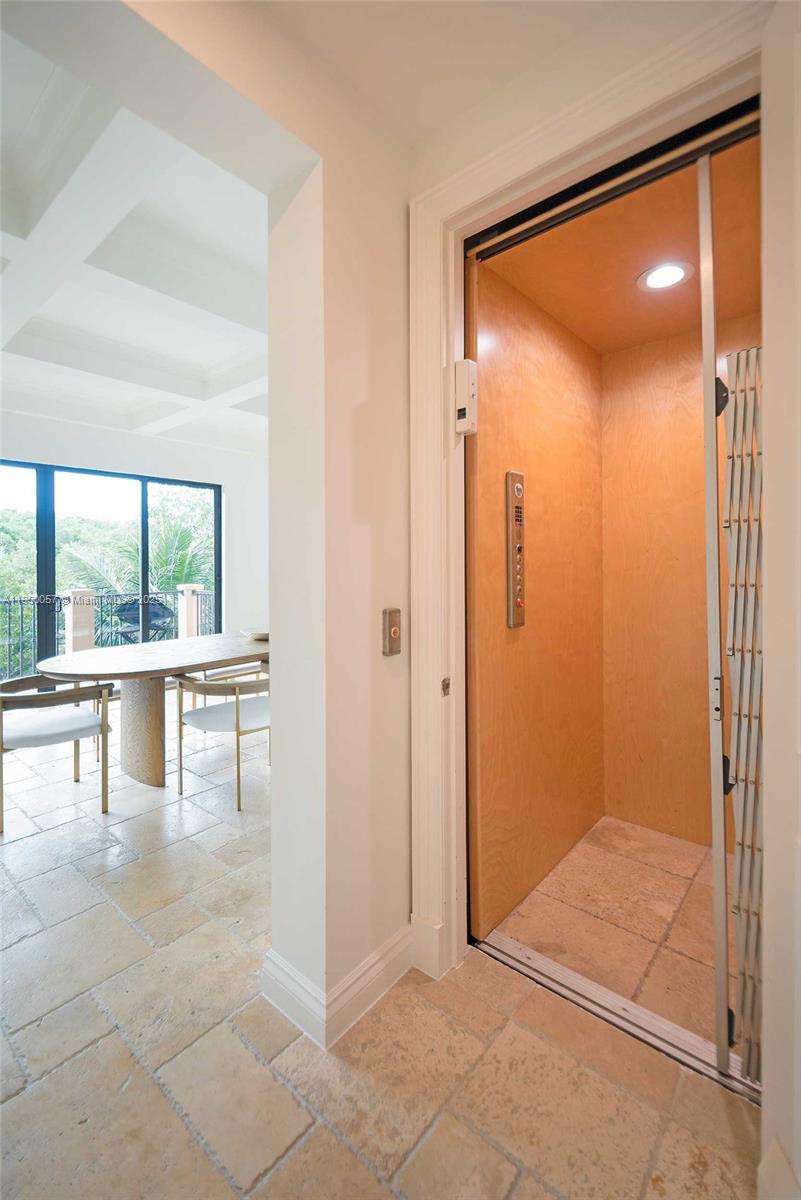 PORTO VECCHIO AT PARADISE - Residential