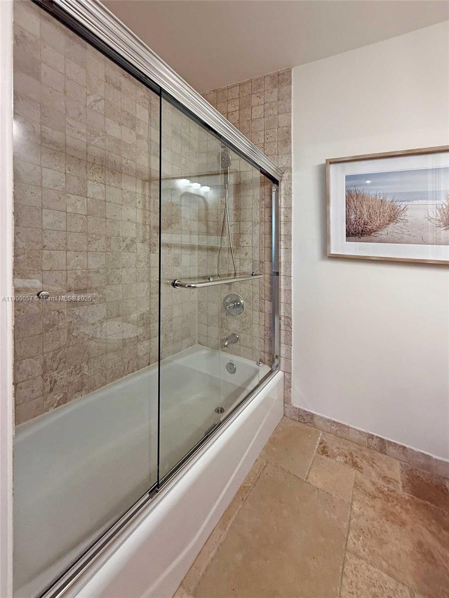 PORTO VECCHIO AT PARADISE - Residential