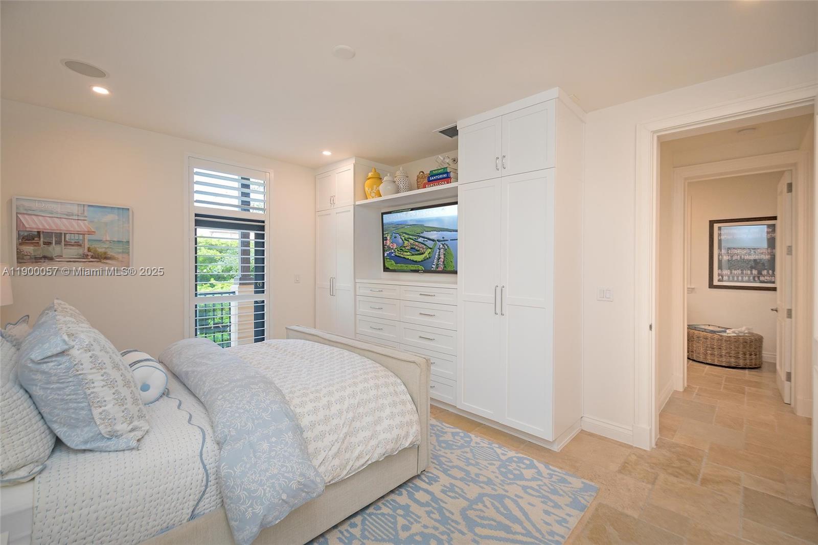 PORTO VECCHIO AT PARADISE - Residential