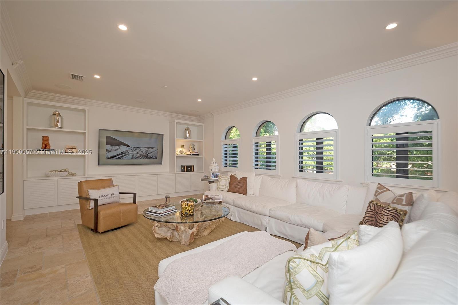 PORTO VECCHIO AT PARADISE - Residential