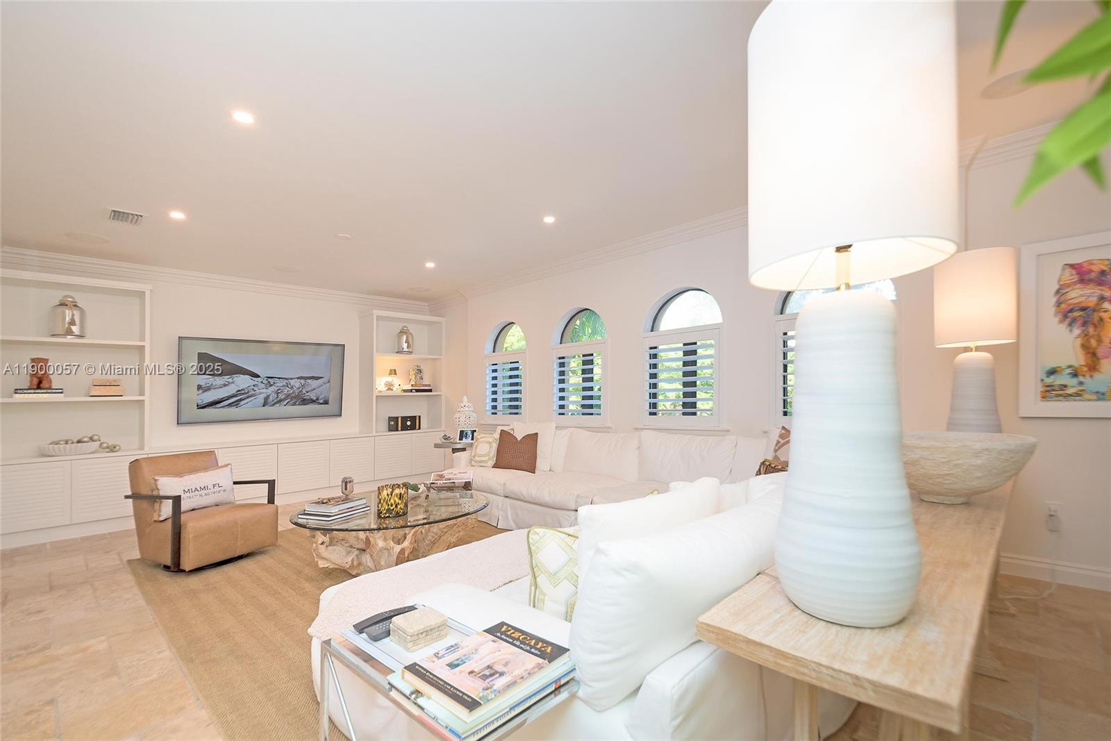 PORTO VECCHIO AT PARADISE - Residential