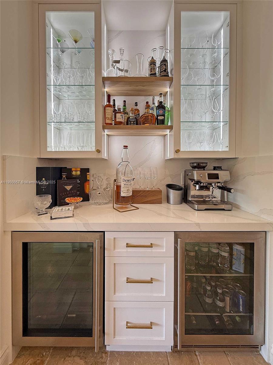 PORTO VECCHIO AT PARADISE - Residential