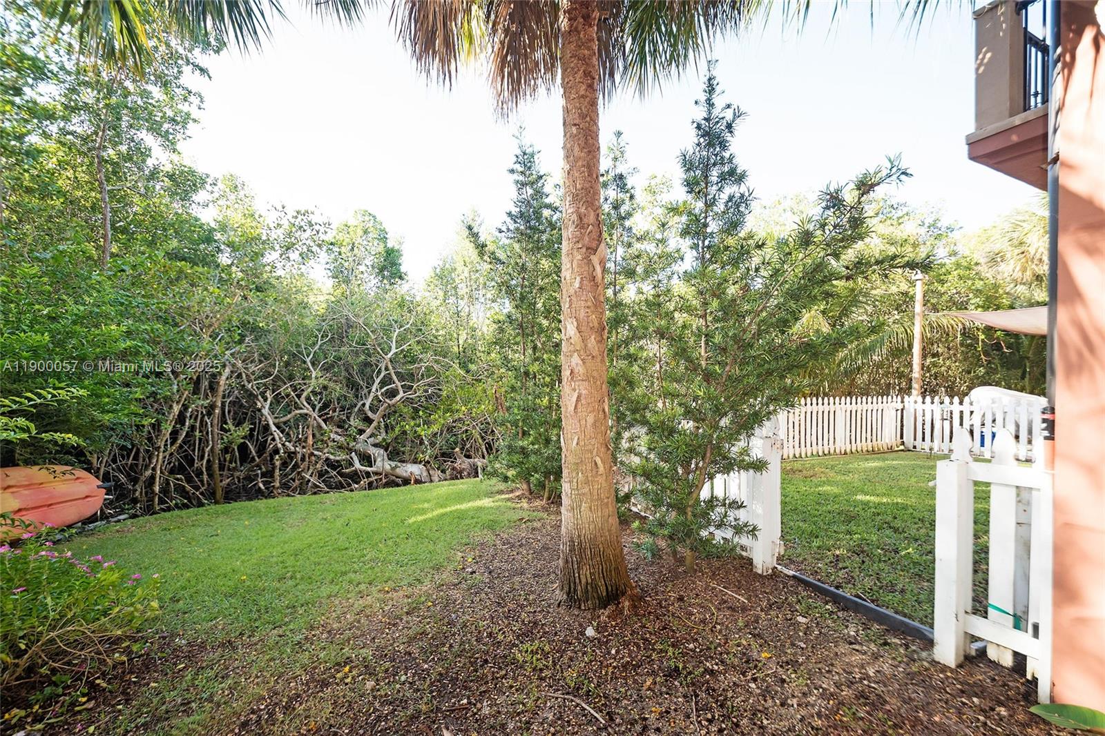 PORTO VECCHIO AT PARADISE - Residential