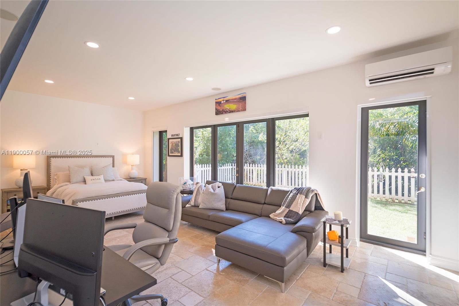 PORTO VECCHIO AT PARADISE - Residential